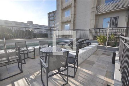 Apartamento à venda com 29m², 1 quarto e sem vagaÁrea comum - Piscina