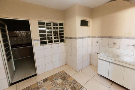 Apartamento à venda com 76m², 3 quartos e 2 vagas Apartamento à venda com 76m², 3 quartos e 2 vagasÁrea de Serviço