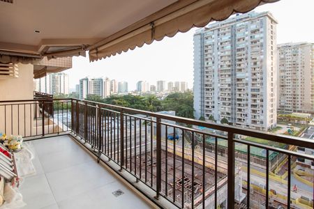 Apartamento à venda com 65m², 1 quarto e 1 vagaVaranda