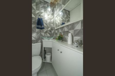 Casa à venda com 330m², 2 quartos e 4 vagasLavabo