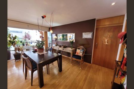 Apartamento à venda com 2 quartos, 125m² em Indianópolis, São Paulo