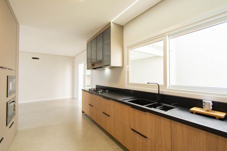 Casa à venda com 234m², 3 quartos e 4 vagasCozinha