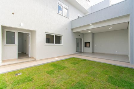 Casa à venda com 234m², 3 quartos e 4 vagasÁrea Externa