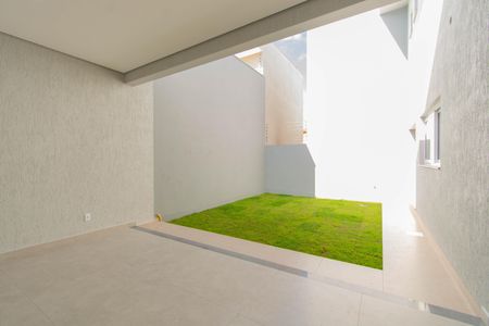 Casa à venda com 234m², 3 quartos e 4 vagasÁrea Externa