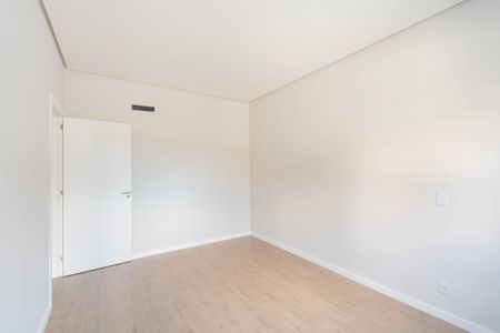 Casa à venda com 234m², 3 quartos e 4 vagasQuarto 2