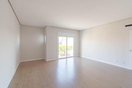 Casa à venda com 234m², 3 quartos e 4 vagasSuíte