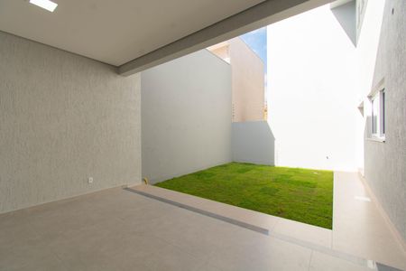 Casa à venda com 234m², 3 quartos e 4 vagasÁrea Externa