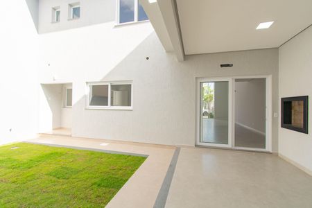 Casa à venda com 234m², 3 quartos e 4 vagasÁrea Externa