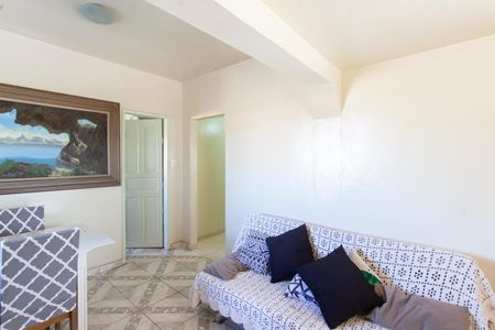 Casa à venda com 171m², 3 quartos e 2 vagas Casa à venda com 171m², 3 quartos e 2 vagasSala