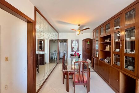 Apartamento à venda com 135m², 3 quartos e 1 vagaSala