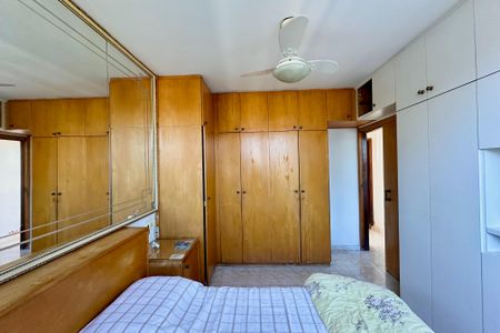 Apartamento à venda com 135m², 3 quartos e 1 vagaQuarto 2