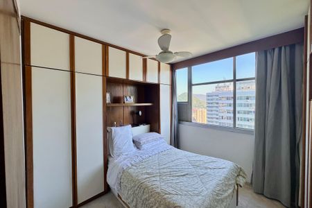 Apartamento à venda com 135m², 3 quartos e 1 vagaQuarto 1