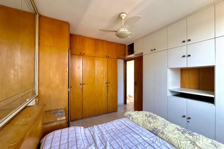 Apartamento à venda com 135m², 3 quartos e 1 vagaQuarto 2