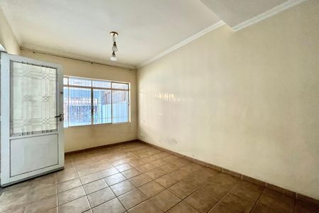 Casa para alugar com 130m², 3 quartos e 2 vagas Casa para alugar com 130m², 3 quartos e 2 vagasSala
