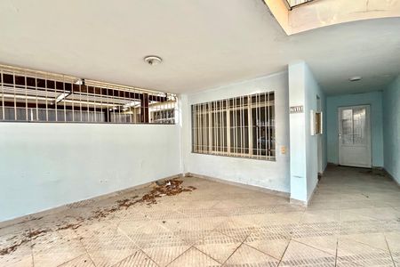 Casa para alugar com 130m², 3 quartos e 2 vagas Casa para alugar com 130m², 3 quartos e 2 vagasGaragem