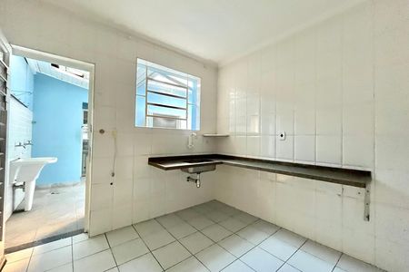 Casa para alugar com 130m², 3 quartos e 2 vagas Casa para alugar com 130m², 3 quartos e 2 vagasCozinha