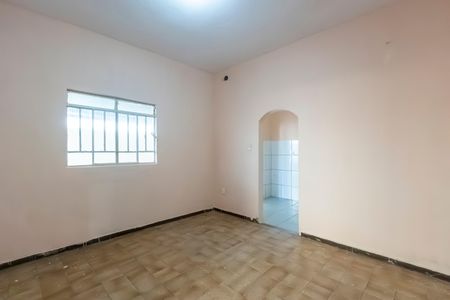 Casa para alugar com 100m², 3 quartos e 2 vagas Casa para alugar com 100m², 3 quartos e 2 vagasSala
