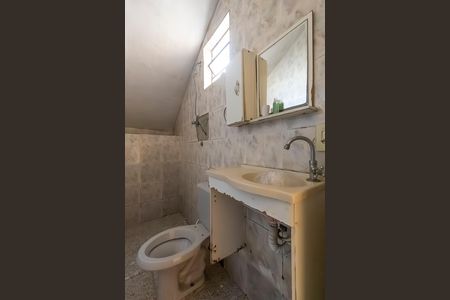 Casa para alugar com 100m², 3 quartos e 2 vagas Casa para alugar com 100m², 3 quartos e 2 vagasBanheiro