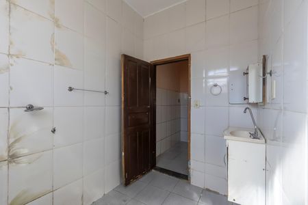 Casa para alugar com 100m², 3 quartos e 2 vagas Casa para alugar com 100m², 3 quartos e 2 vagasBanheiro