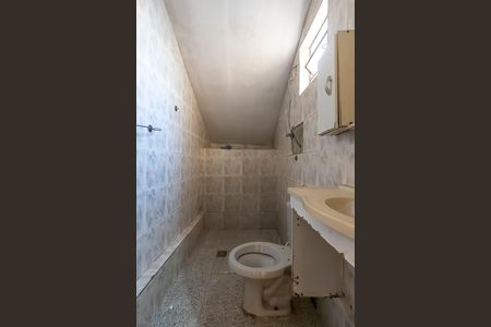 Casa para alugar com 100m², 3 quartos e 2 vagas Casa para alugar com 100m², 3 quartos e 2 vagasBanheiro