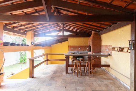 Casa à venda com 355m², 4 quartos e 4 vagasEspaço Gourmet