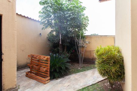 Casa à venda com 355m², 4 quartos e 4 vagasJardim