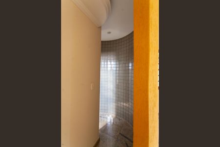 Casa à venda com 355m², 4 quartos e 4 vagasLavabo