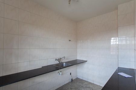 Casa à venda com 355m², 4 quartos e 4 vagasCozinha de Apoio