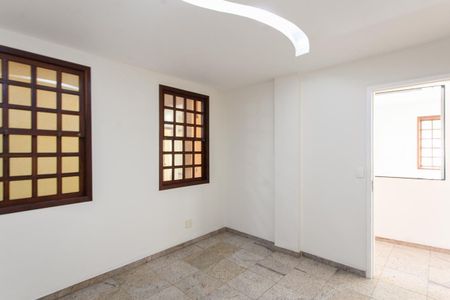 Casa à venda com 355m², 4 quartos e 4 vagasQuarto 3