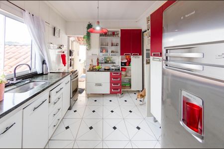 Casa para alugar com 400m², 5 quartos e 3 vagas Casa para alugar com 400m², 5 quartos e 3 vagasCozinha