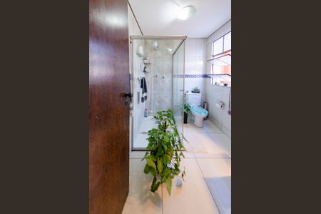 Casa para alugar com 400m², 5 quartos e 3 vagas Casa para alugar com 400m², 5 quartos e 3 vagasBanheiro