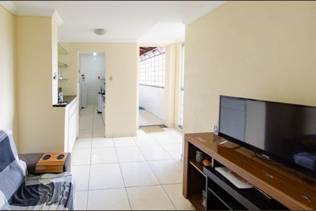 Casa para alugar com 400m², 5 quartos e 3 vagas Casa para alugar com 400m², 5 quartos e 3 vagasCasa 3 - Sala