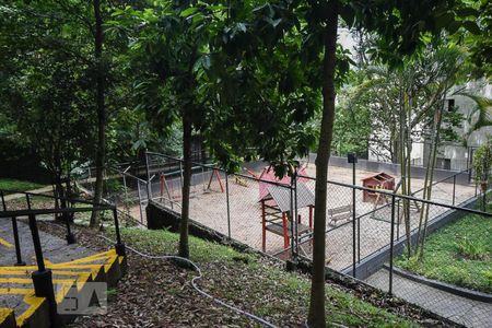 Apartamento para alugar com 52m², 2 quartos e 1 vaga Apartamento para alugar com 52m², 2 quartos e 1 vagaÁrea comum - Playground