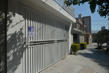 Casa à venda com 200m², 3 quartos e 4 vagasPlaca