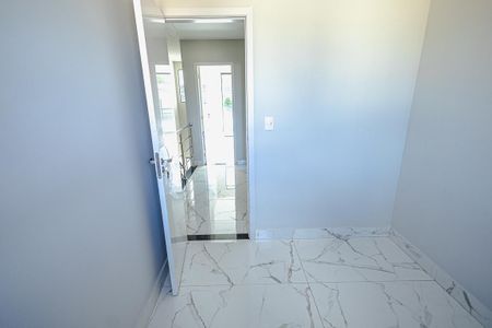 Casa à venda com 125m², 3 quartos e 2 vagas Casa à venda com 125m², 3 quartos e 2 vagasQuarto 3