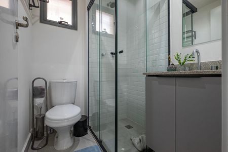 Banheiro de apartamento para alugar com 1 quarto, 28m² em Jardim Paulista, São Paulo