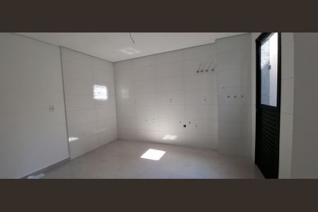 Apartamento à venda com 95m², 3 quartos e 2 vagasCozinha