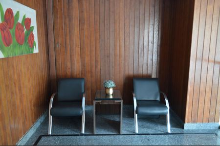 Apartamento à venda com 69m², 2 quartos e 1 vagaHall