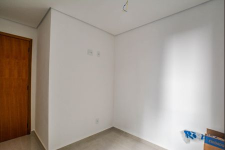 Apartamento à venda com 95m², 3 quartos e 2 vagasQuarto 2