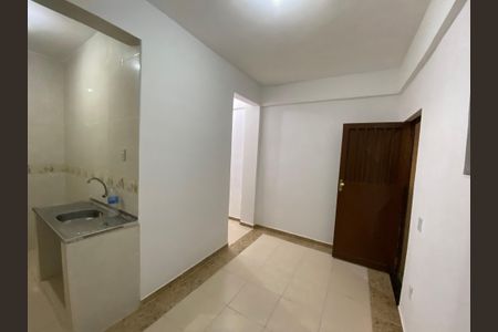 Sala de apartamento para alugar com 1 quarto, 60m² em Taquara, Rio de Janeiro
