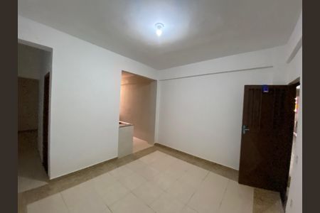 Sala de apartamento para alugar com 1 quarto, 60m² em Taquara, Rio de Janeiro