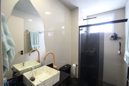 Apartamento à venda com 79m², 2 quartos e 1 vagaBanheiro da Suíte 2