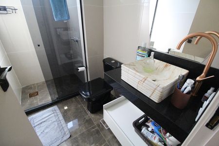 Apartamento à venda com 79m², 2 quartos e 1 vagaBanheiro da Suíte 1