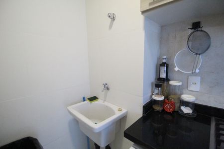 Apartamento à venda com 79m², 2 quartos e 1 vagaÁrea de serviço