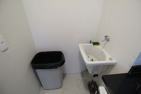 Apartamento à venda com 79m², 2 quartos e 1 vagaÁrea de serviço