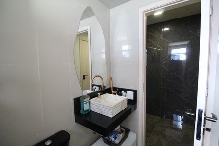 Apartamento à venda com 79m², 2 quartos e 1 vagaBanheiro da Suíte 1