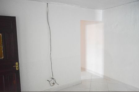 Casa para alugar com 183m², 2 quartos e 2 vagas Casa para alugar com 183m², 2 quartos e 2 vagasSala