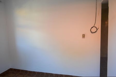 Casa para alugar com 183m², 2 quartos e 2 vagas Casa para alugar com 183m², 2 quartos e 2 vagasSala