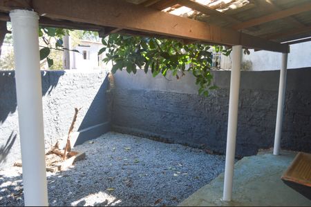 Casa para alugar com 183m², 2 quartos e 2 vagas Casa para alugar com 183m², 2 quartos e 2 vagasÁrea externa