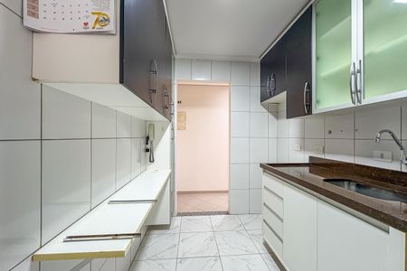 Apartamento à venda com 60m², 2 quartos e 1 vagaCozinha
